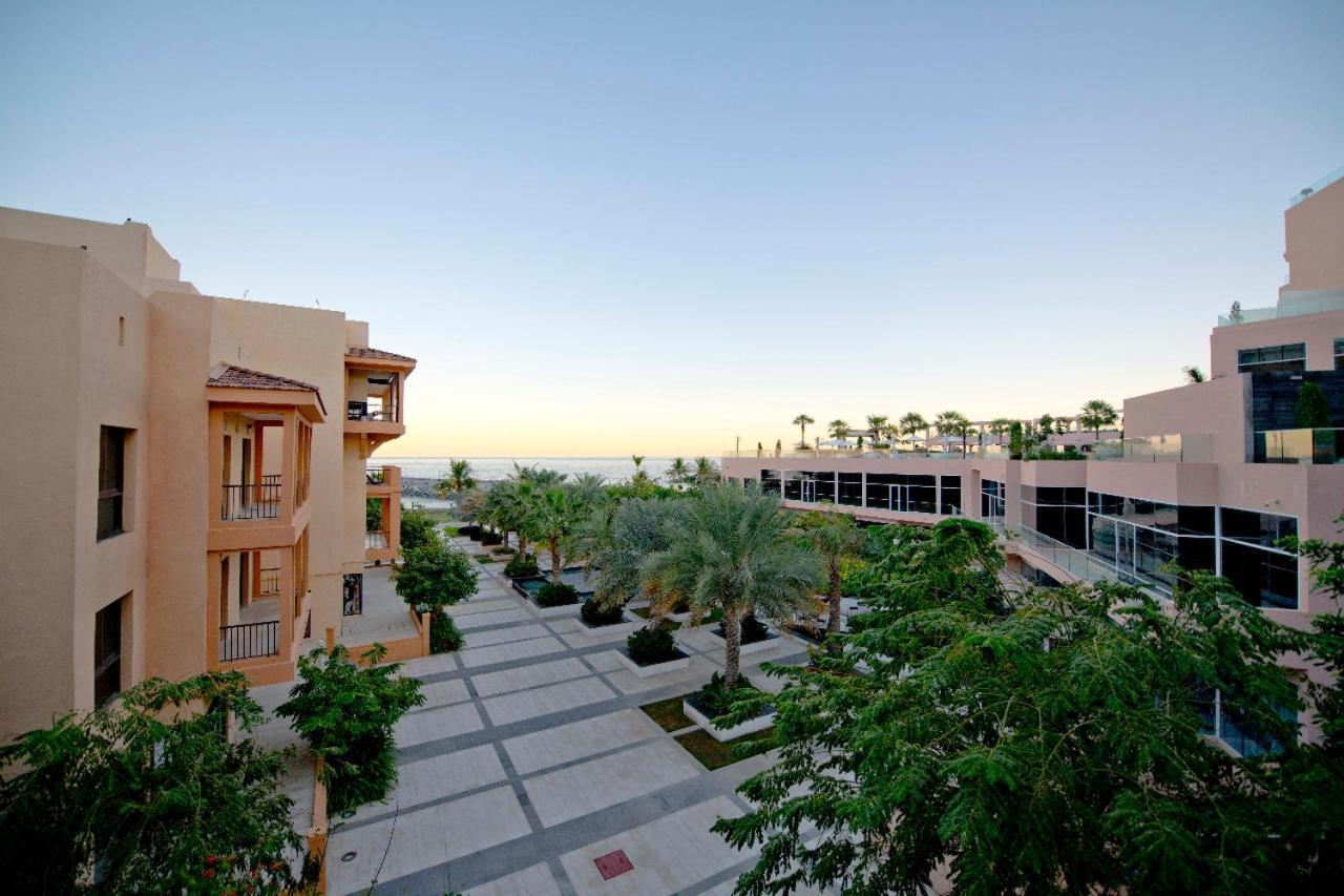 Villa 61 - Mina Al Fajer Ḑadnā Exterior foto